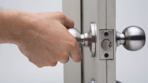 Lee más sobre el artículo Instalación puertas acorazadas en Santander